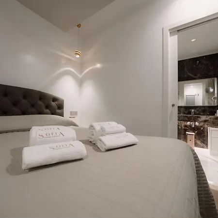 Sofia Ultra Collection Bed & Breakfast Rome