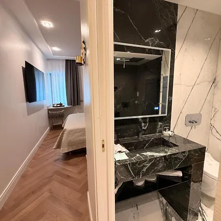 Nocleg ze śniadaniem Sofia Ultra Collection 4*