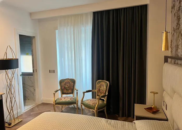 Couette-café Sofia Ultra Collection 4*